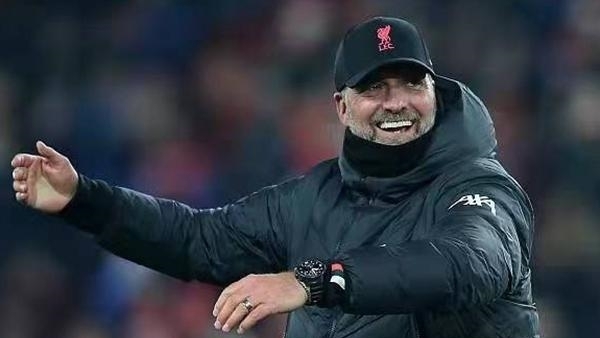 世体：特狮仍在术后恢复中，多家俱乐部有意租借他半个赛季（世体：特狮仍处术后康复期，多家俱乐部盼半季租借）