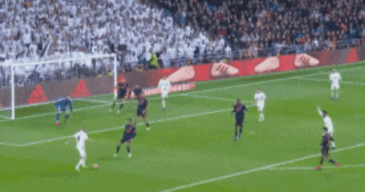 因全队近两年未收到奖金，正备战世非预附加赛的尼日利亚队抵制了训练（奖金两年未发，备战世非预附加赛的尼日利亚队集体罢训）