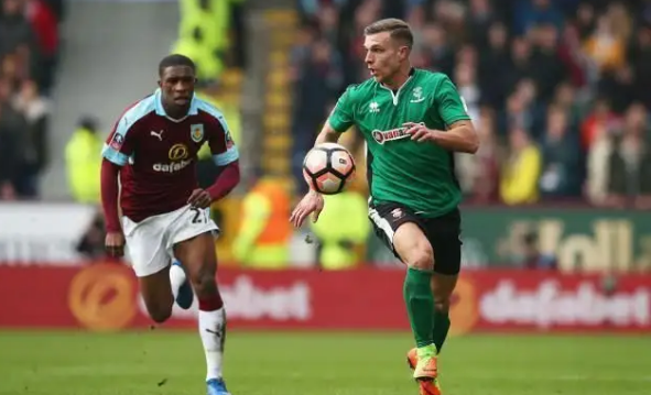 辽足旧将阮喆祥：苏超队伍大概能跟中冠或中乙保级队掰掰手腕（辽足旧将阮喆祥谈苏超：大致也就能与中冠或中乙保级队一较高下）