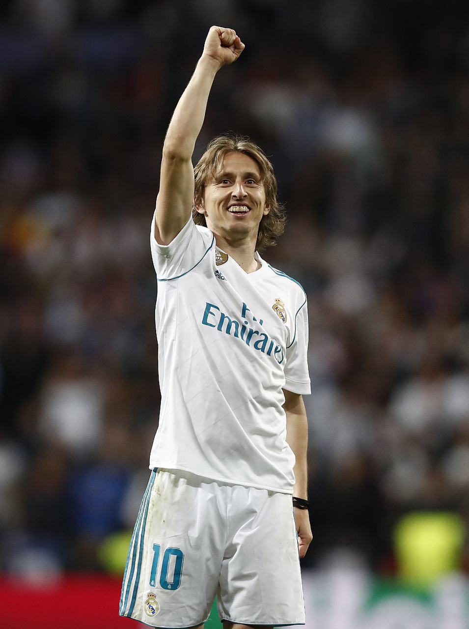 罗马3-1客胜克雷莫内塞登顶意甲，苏莱、埃文-弗格森、利马破门（罗马客场3-1力克克雷莫内塞登顶意甲，苏莱、埃文-弗格森、利马相继破门）